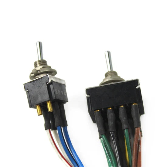 Cablaj motor 82121-E0301, VH82121-E0301 pentru excavator Kobelco SK330-8, SK350-8